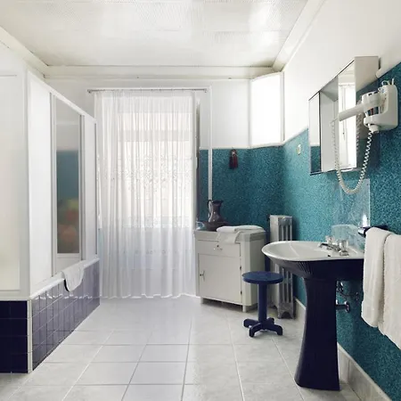 Casa Do Comendador 3* Manteigas