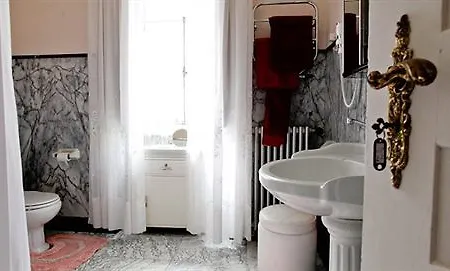 Casa Do Comendador 3* מנטגאס