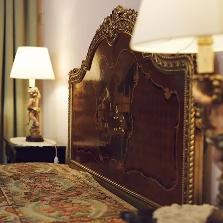 Casa Do Comendador 3* מנטגאס
